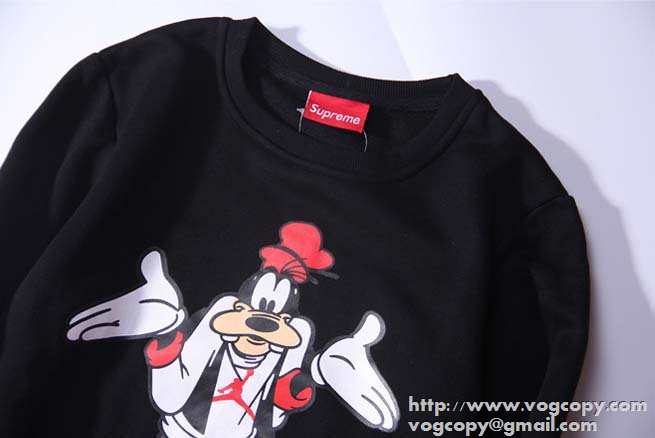 美品　 2015 SUPREME シュプリーム 抜群　プルオーバーパーカー 2色可選