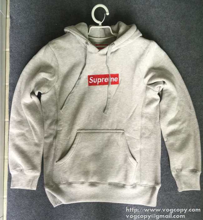 抜群の雰囲気が作れる!  2015秋冬  SUPREME シュプリーム パーカー 帽子付け　2色可選