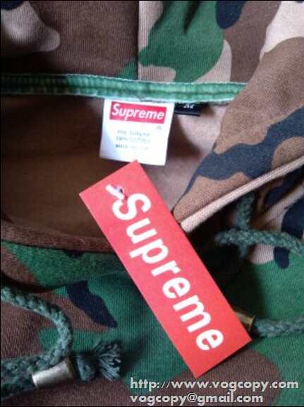 完売品　2015秋冬 SUPREME シュプリーム　お洒落 パーカー