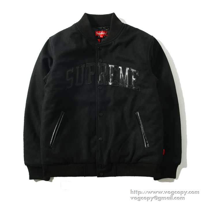 美しい 2015秋冬 SUPREME シュプリーム　存在感のあるパーカー