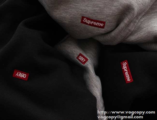 大活躍　 2015秋冬 SUPREME シュプリーム 着心地柔らかなペアパーカー 4色可選