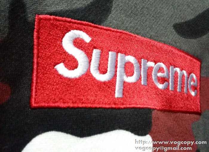 存在感抜群 2015秋冬 SUPREME シュプリーム 人気販売　プルオーバーパーカー 迷彩