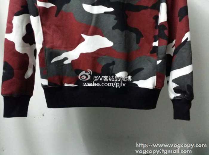 存在感抜群 2015秋冬 SUPREME シュプリーム 人気販売　プルオーバーパーカー 迷彩