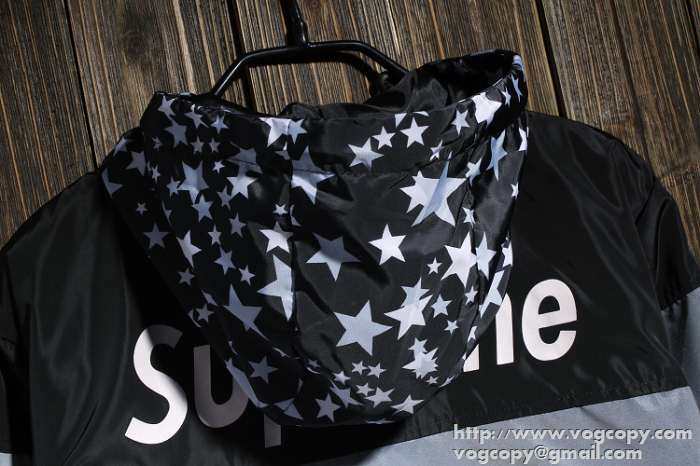 滑らかなレザー supreme シュプリーム 大活躍 ダスター コート