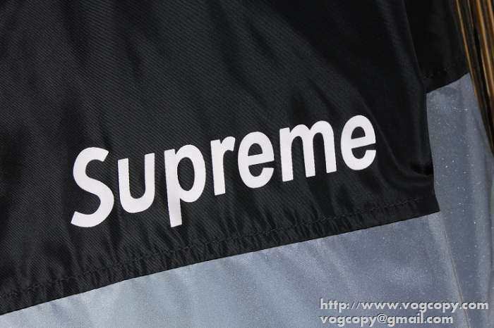 滑らかなレザー supreme シュプリーム 大活躍 ダスター コート