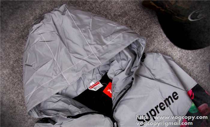 保温性に　秋冬 supreme シュプリーム 快適な通気性 ダスター コート