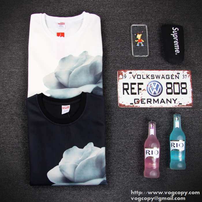 高級感のある　秋冬 supreme シュプリーム 魅力的な　プルオーバーパーカー 2色可選 メモリーフォーム