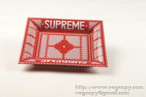 大人気 2015 SUPREME シュプリーム 完売　お皿