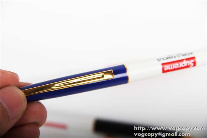 値下げる2015 SUPREME シュプリーム　魅力的 ボールペン 3色可選