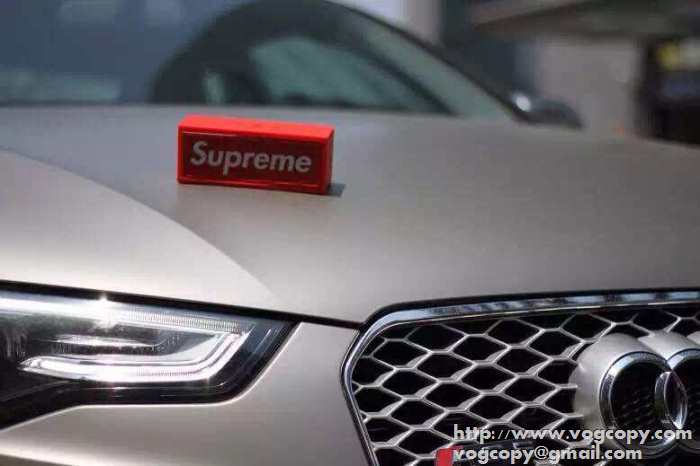 美品 2015 SUPREME シュプリーム 便利性あるブルートゥーススピーカー