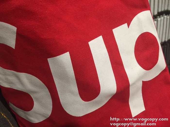 ファション性ある　 2015 SUPREME シュプリーム 完売　エコバッグ