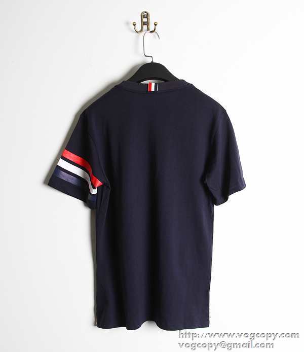 格安！2015THOM BROWNE トムブラウン Tシャツ 着回し度抜群