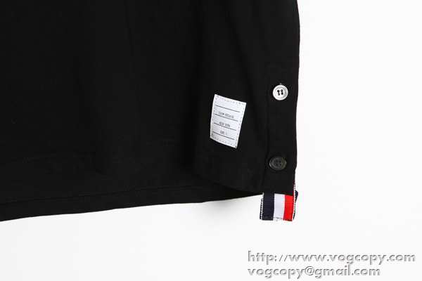 完売品　2015　Tシャツ トムブラウン THOM BROWNE