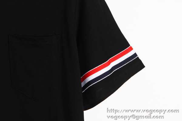 完売品　2015　Tシャツ トムブラウン THOM BROWNE