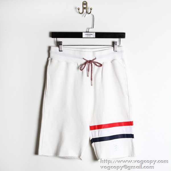 人気が爆発 2015 トムブラウン THOM BROWNE ショートパンツ