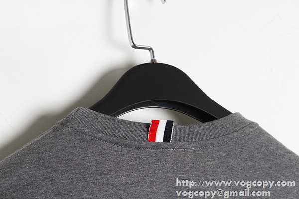 SALE開催 2015　半袖ティーシャツ セットアップ上下 トムブラウン THOM BROWNE