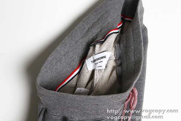 SALE開催 2015　半袖ティーシャツ セットアップ上下 トムブラウン THOM BROWNE