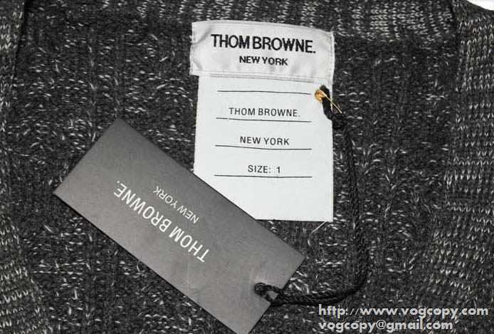 質感の良い　 2015秋冬 THOM BROWNE トムブラウン 満点　Vネックセーター 3色可選
