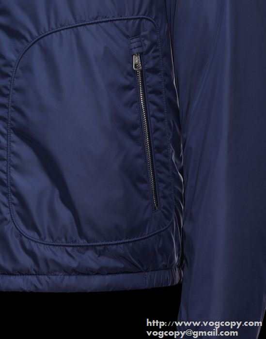 最適なファッション性　 2015秋冬 MONCLER モンクレール 人気販売　ダウンジャケット 2色可選