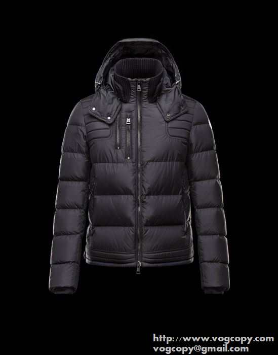 抜群　2015秋冬 moncler モンクレール保温性を高める ダウンジャケット