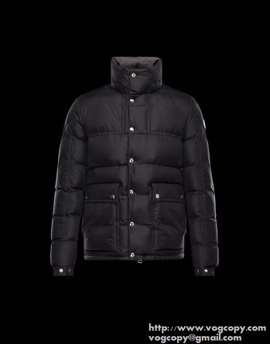 伸縮性の高い 2015秋冬 moncler モンクレール　活躍 ダウンジャケット 2色可選