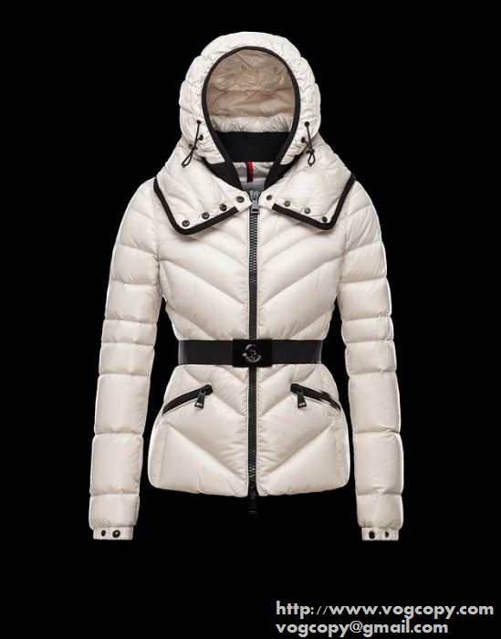 柔らかく心地の良い　 2015秋冬 MONCLER モンクレール 特別なデザイン　ダウンジャケット 腰の括れ 2色可選