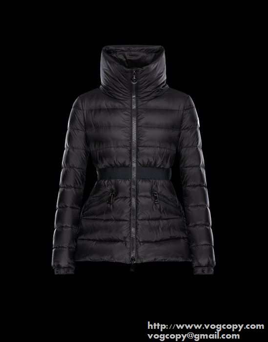お買い得 秋冬 moncler モンクレール 耐久性や保温性に溢れる　ダウンジャケット