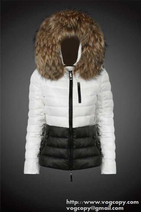 印象を与えてくれる　秋冬 MONCLER モンクレール 高品質なダウンジャケット 3色可選