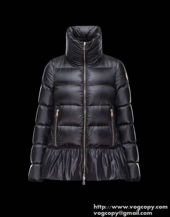 お洒落感を楽しめる　 2015秋冬 MONCLER モンクレール 心地良い裏地　ダウンジャケット 2色可選