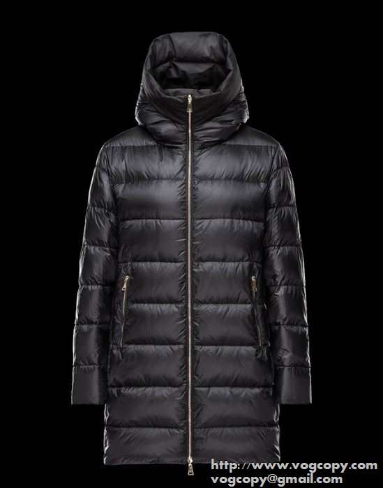 暖かに着用できる　 2015秋冬 moncler モンクレール 保温性のあるダウンジャケット