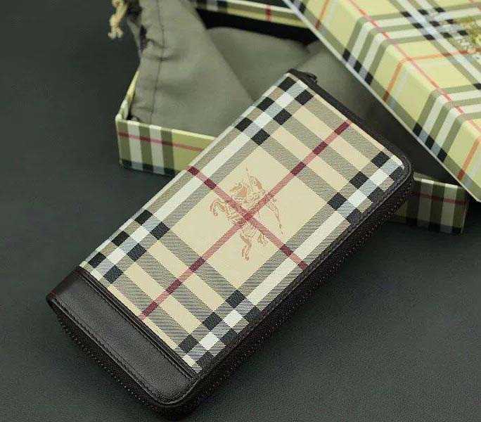 活躍してくれる BURBERRY バーバリー カジュアルさを兼ね備えた ビジネスケース 6色可選 男女兼用