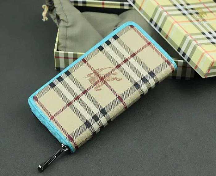 活躍してくれる BURBERRY バーバリー カジュアルさを兼ね備えた ビジネスケース 6色可選 男女兼用