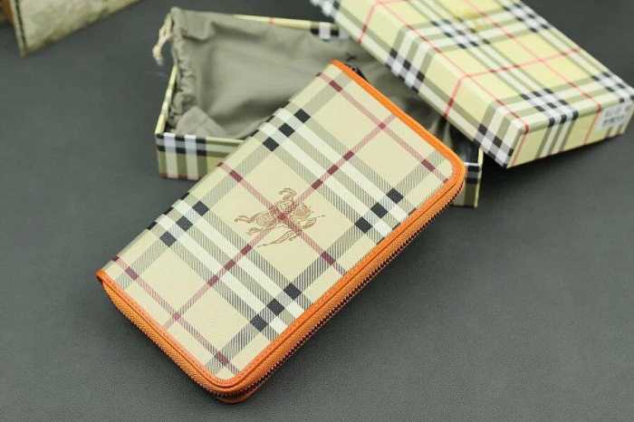 お洒落な burberry バーバリー　 プレゼントに 長財布 5色可選