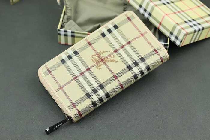 お洒落な burberry バーバリー　 プレゼントに 長財布 5色可選