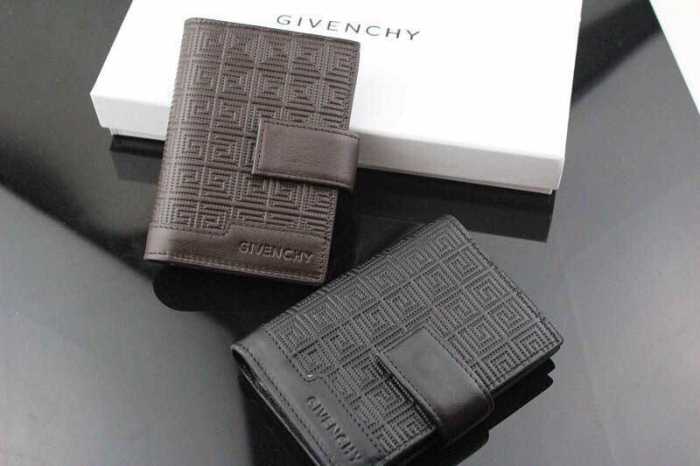 洗練されたデザイン givenchy ジバンシー 機能的な財布 2色可選
