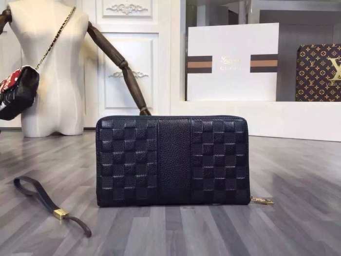 注目　秋冬 louis vuitton ルイ ヴィトン 収納もたっぷりあるビジネスケース