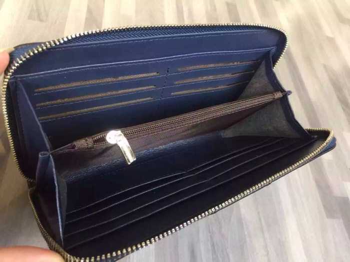 注目　秋冬 louis vuitton ルイ ヴィトン 収納もたっぷりあるビジネスケース