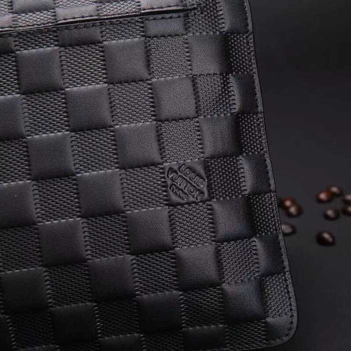 使い勝手の良い　秋冬 louis vuitton ルイ ヴィトン 活躍出来るビジネスケース