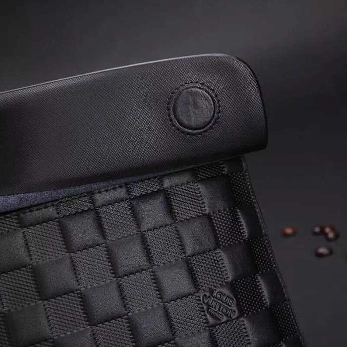 使い勝手の良い　秋冬 louis vuitton ルイ ヴィトン 活躍出来るビジネスケース