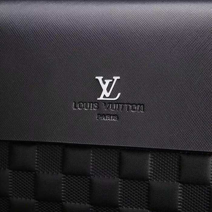使い勝手の良い　秋冬 louis vuitton ルイ ヴィトン 活躍出来るビジネスケース