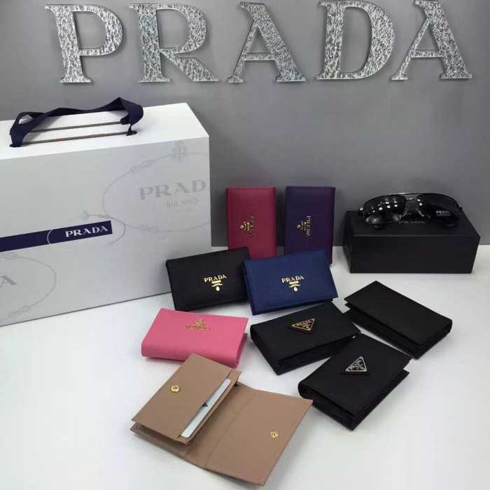 格安　秋冬 PRADA プラダ カード入れ付 小銭入れ　収納できる財布 6色可選