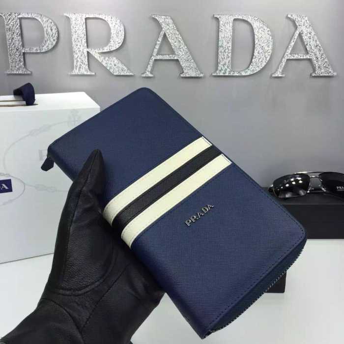 満点のアイレム　秋冬 PRADA プラダ 便利性に溢れるビジネスケース 3色可選