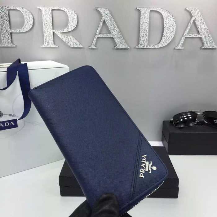 収納力を誇る　今季　秋冬 prada プラダ ビジネスケース 最大の魅力　長財布 2色可選