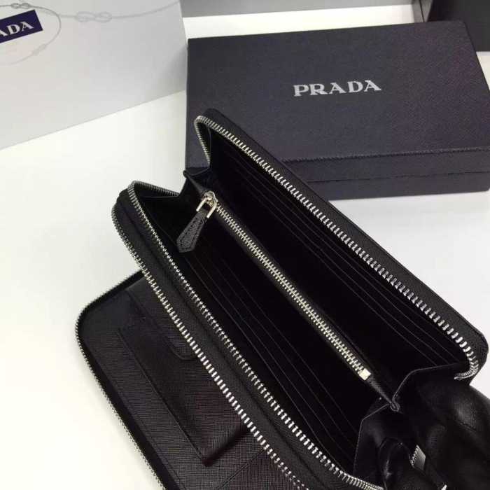 お買い得　秋冬 prada プラダ 豊富な収納力を誇る　ポーチ 多色選択可