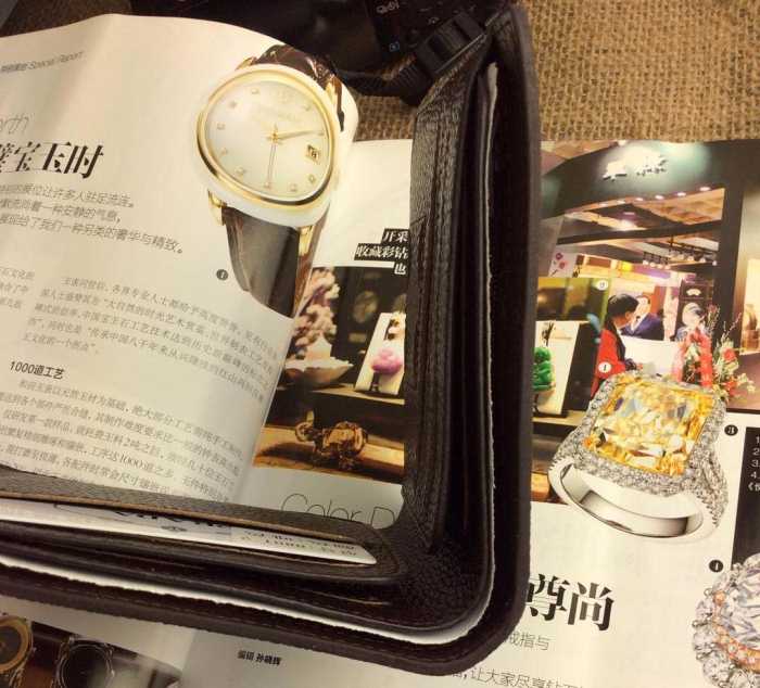 お洒落に 2015秋冬 prada プラダ 洗練された雰囲気　短財布 2色可選