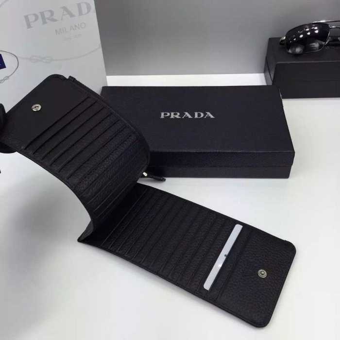 存在感のあるアイテム　秋冬 prada プラダ 快適な着心地　カードケース シンプル 2色可選