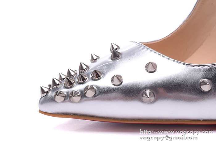 大人気 2015 Christian Louboutinクリスチャンルブタン 安定感ある　パンプス