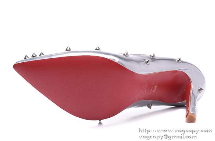 大人気 2015 Christian Louboutinクリスチャンルブタン 安定感ある　パンプス