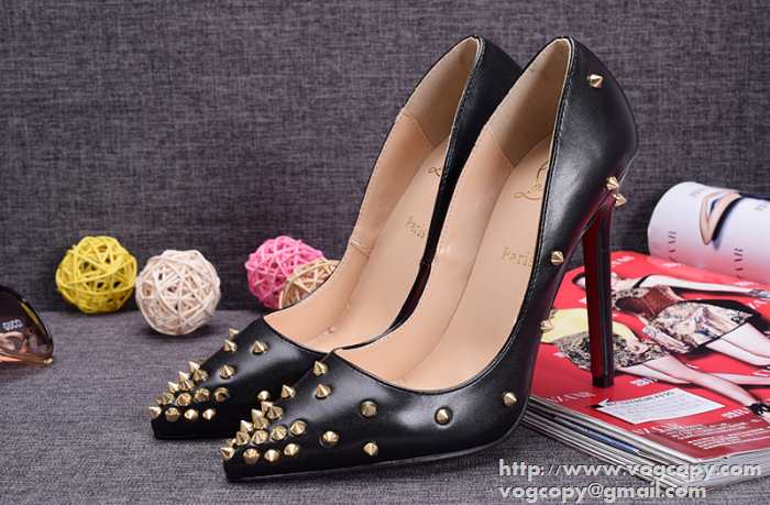 プレゼントに 2015 Christian Louboutinクリスチャンルブタン 活躍するパンプス