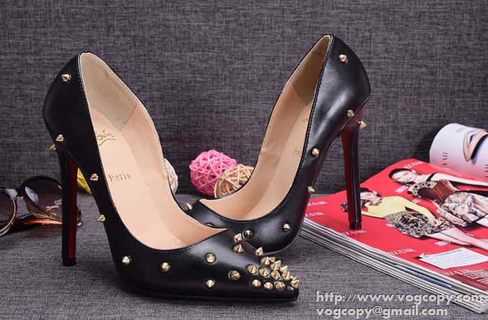 プレゼントに 2015 Christian Louboutinクリスチャンルブタン 活躍するパンプス